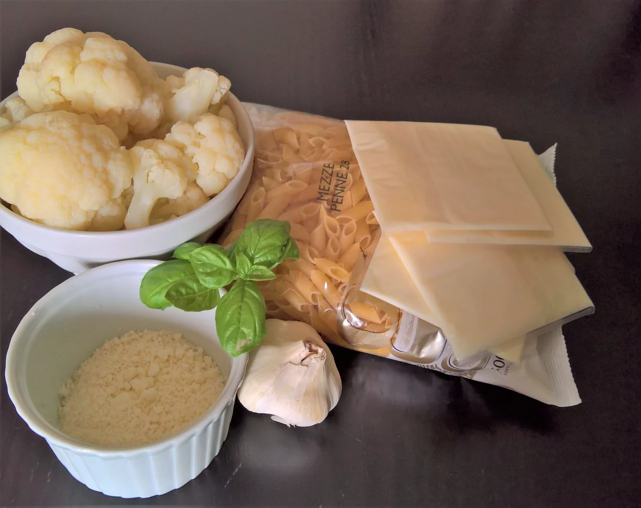 mezze penne con cavolfiore al forno